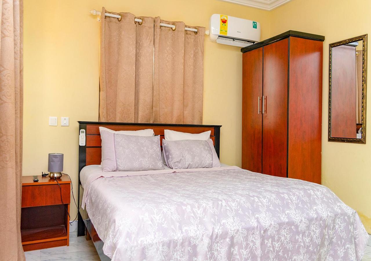 La-Viv Royal Hotel Kumasi Exterior foto