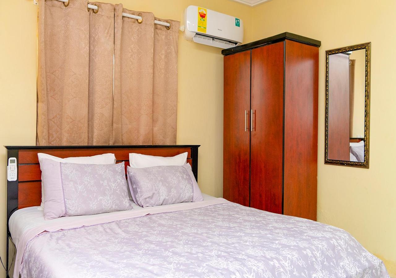 La-Viv Royal Hotel Kumasi Exterior foto