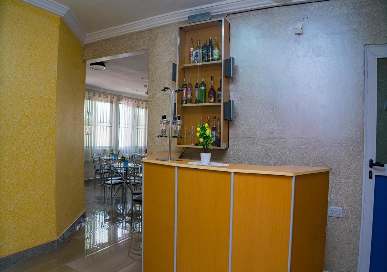 La-Viv Royal Hotel Kumasi Exterior foto